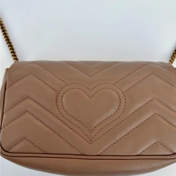 Like new GG MARMONT SUPER MINI BAG in taupe color goes with everything - Picture 2 of 12